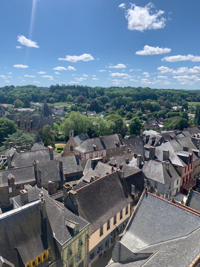 La Cour Des Ursulines Hotel Josselin Exterior foto